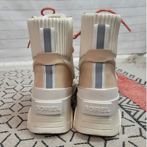 SOREL Brex Cozy Waterproof Boot in Nova Sand/Sea Salt, sz 10 - Picture 7 of 16